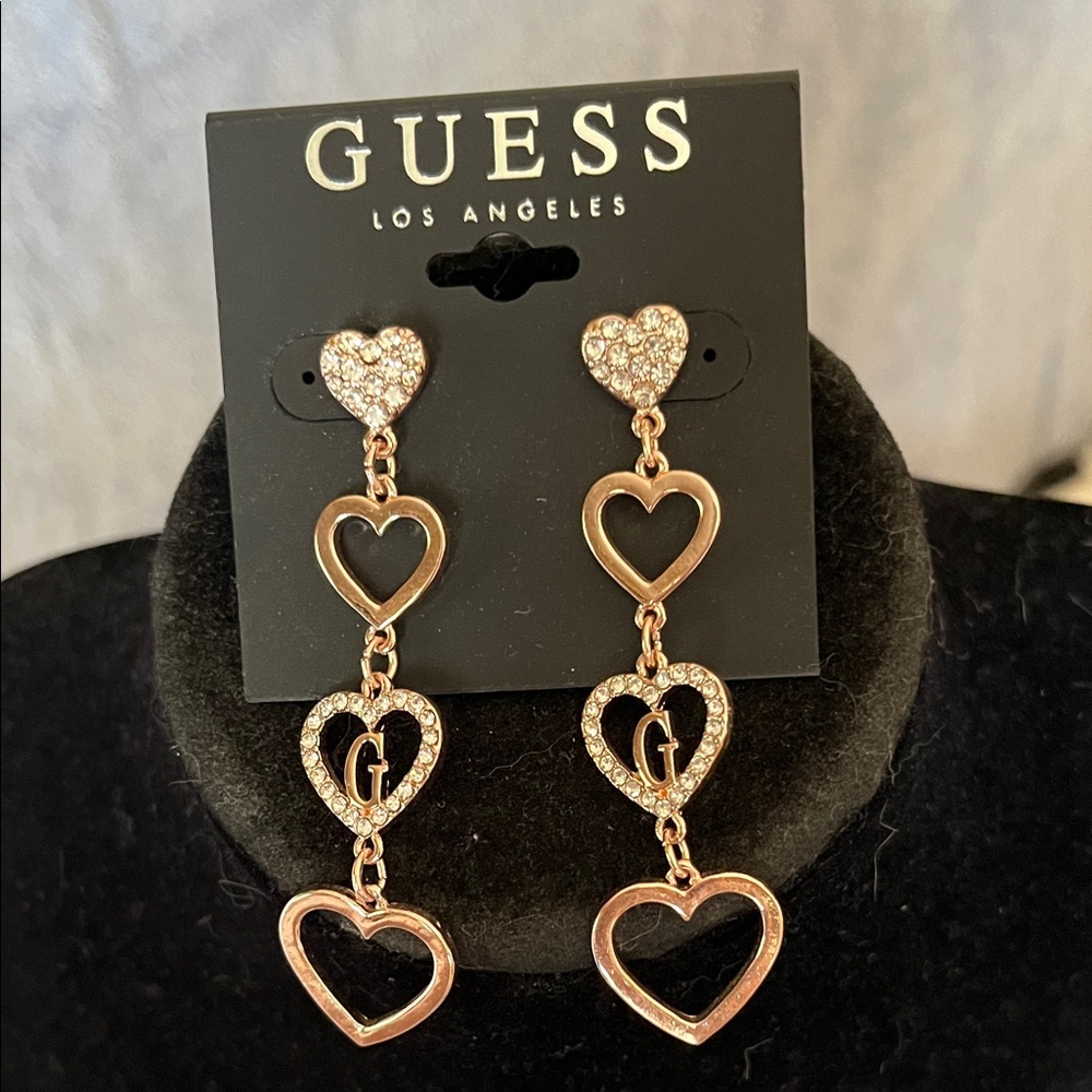 🎀🌸🩷GUESS Rose Gold Multi-Heart Crystal Drop Earrings🎀🌸🩷